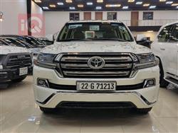 تۆیۆتا لاند کروزەر